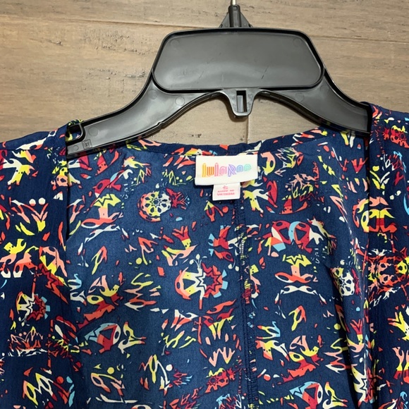 SOLD M NWT LuLaRoe Lindsay - Picture 4 of 4